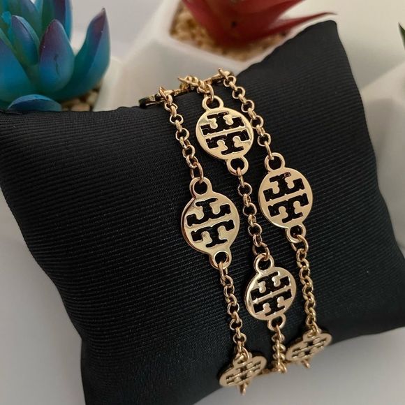 Tory Burch Jewelry - TORY BURCH• Bracelet- logo gold - triple layer
